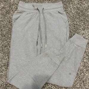 Lululemon Ready to Rulu High-Rise Jogger